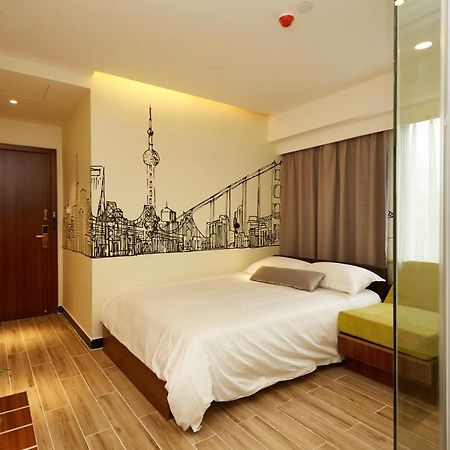 Shanghai Meego Qingwen Hotel Екстериор снимка